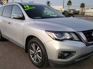 2018 Nissan Pathfinder SV