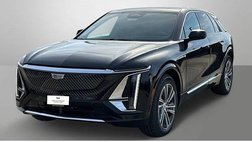2025 Cadillac LYRIQ Luxury 2