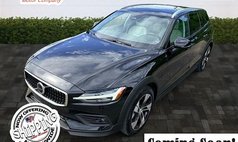 2024 Volvo V60 Cross Country B5 Plus