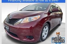 2014 Toyota Sienna LE