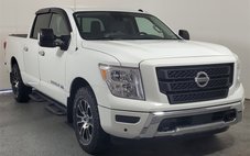 2020 Nissan Titan SV