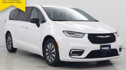 2024 Chrysler Pacifica Hybrid Select