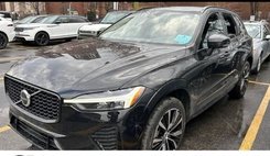 2023 Volvo XC60 B5 Plus Dark Theme