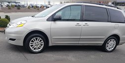 2010 Toyota Sienna LE 7-Passenger