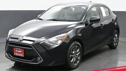 2020 Toyota Yaris Hatchback LE