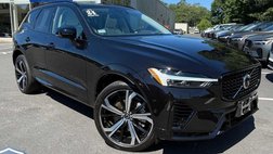 2024 Volvo XC60 Recharge T8 Ultimate Dark Theme