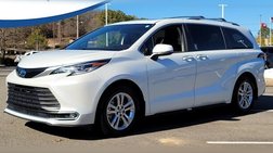 2022 Toyota Sienna Platinum 7-Passenger