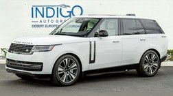 2026 Land Rover Range Rover P550e SE
