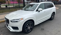 2020 Volvo XC90 T6 Momentum AWD