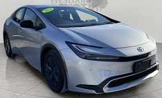 2024 Toyota Prius Prime SE