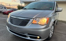 2015 Chrysler Town and Country Touring