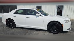 2016 Chrysler 300 Limited