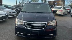 2016 Chrysler Town and Country Touring
