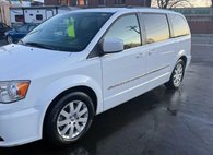 2014 Chrysler Town and Country Touring
