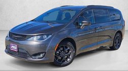 2020 Chrysler Pacifica Touring L Plus