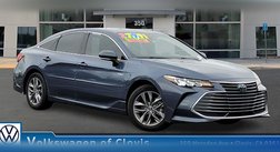 2020 Toyota Avalon Hybrid XLE