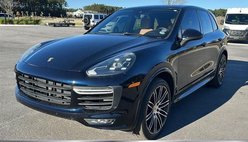 2016 Porsche Cayenne GTS
