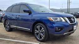 2017 Nissan Pathfinder SL
