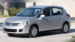 2009 Nissan Versa 1.8 S