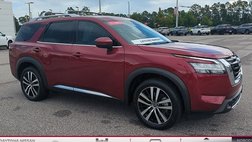 2023 Nissan Pathfinder Platinum