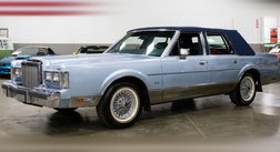 1986 Lincoln Town Car Base