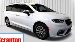 2023 Chrysler Pacifica Hybrid Pinnacle