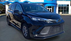 2025 Toyota Sienna XLE