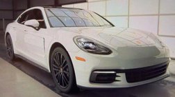 2017 Porsche Panamera 4S