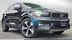 2023 Volvo XC40 B5 Plus Bright Theme
