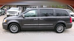 2016 Chrysler Town and Country Touring-L