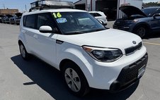 2016 Kia Soul Base