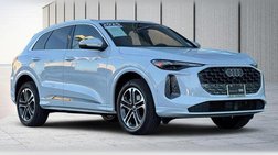2025 Audi Q5 quattro Premium TFSI