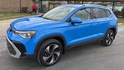 2025 Volkswagen Taos SE 4Motion