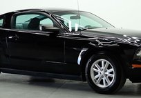 2007 Ford Mustang Deluxe