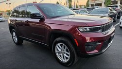 2023 Jeep Grand Cherokee Laredo