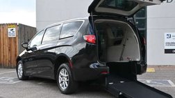 2024 Chrysler Voyager LX