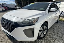 2017 Hyundai Ioniq Hybrid Blue