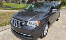 2015 Chrysler Town and Country Limited Platinum