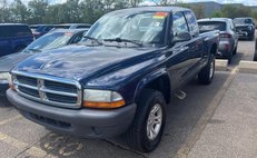 2004 Dodge Dakota Base