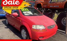 2004 Chevrolet Aveo Base