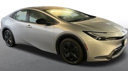2025 Toyota Prius LE