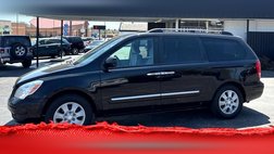 2007 Hyundai Entourage GLS