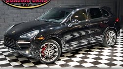2013 Porsche Cayenne GTS