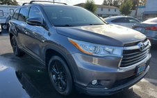 2014 Toyota Highlander LE