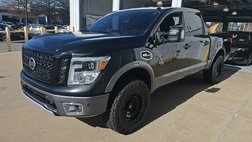 2017 Nissan Titan PRO-4X