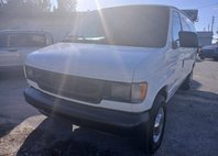 2000 Ford E-250 Base