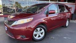 2012 Toyota Sienna LE 8-Passenger