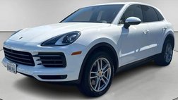 2023 Porsche Cayenne Standard