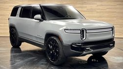 2024 Rivian R1S Adventure