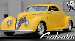 1937 Ford 